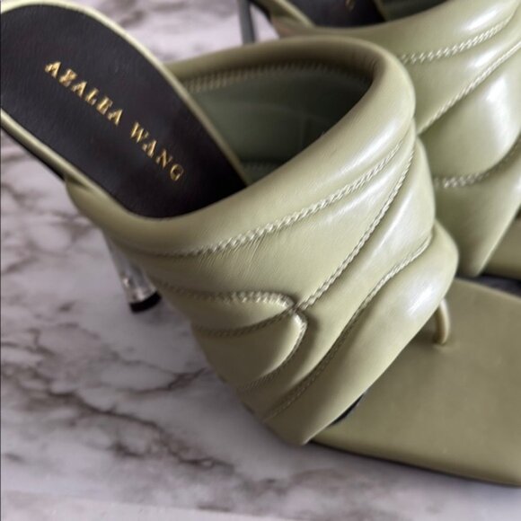 Azalea Wang Posh Khaki Hit the City Sandles Sz 7.5- Viral New Heels retails 109$ - Picture 13 of 16